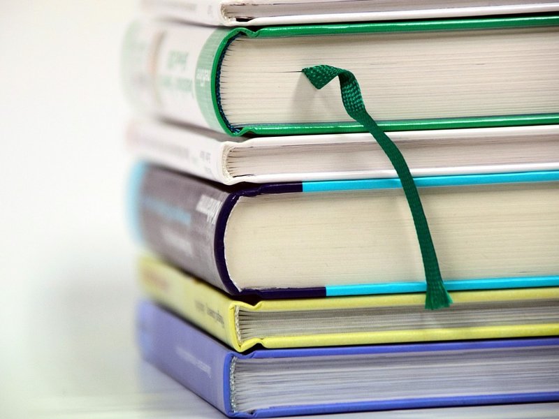 Testbild Bücher1